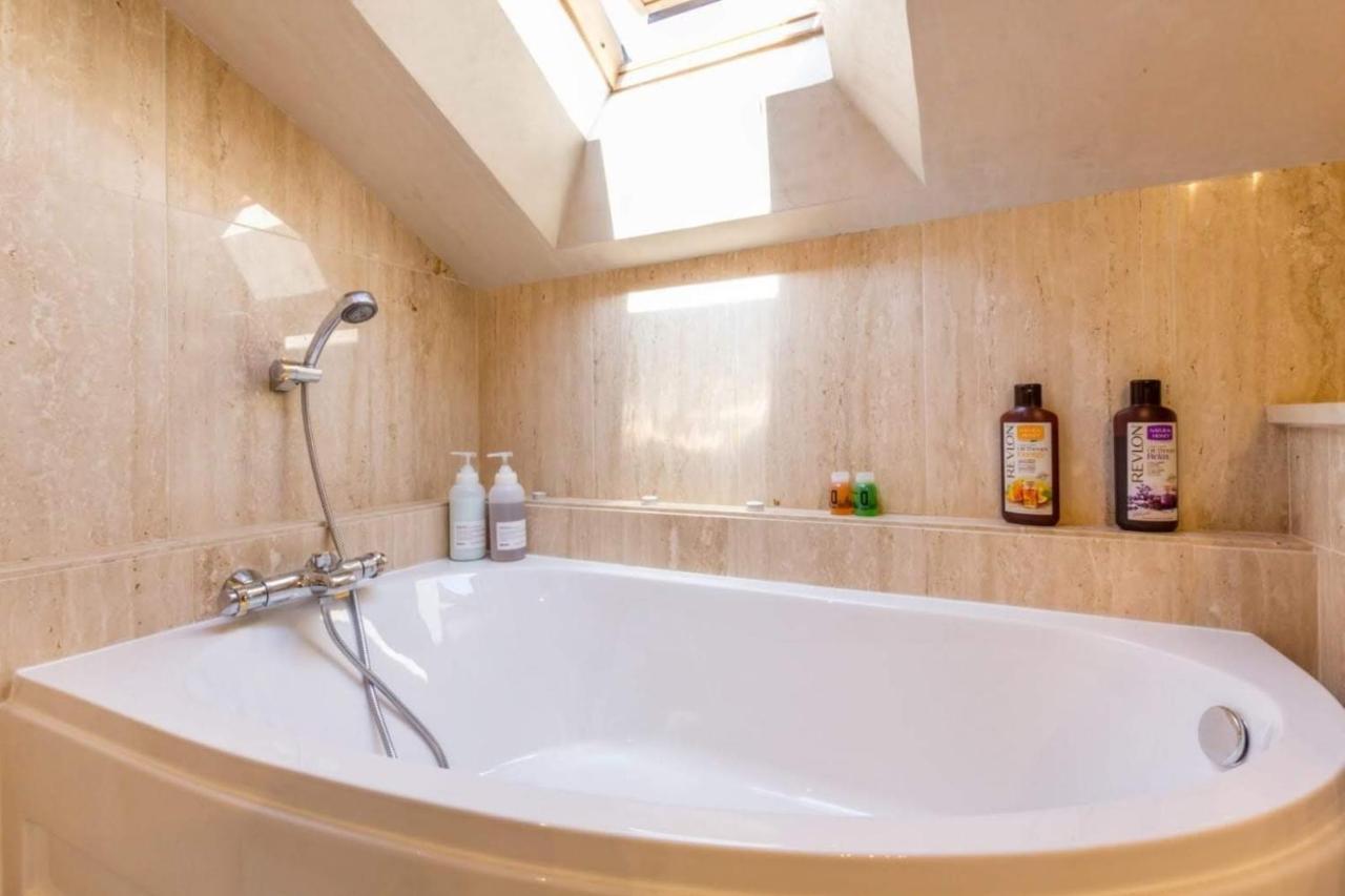 マルベーリャ Luxury Townhouse Golden Mileヴィラ エクステリア 写真