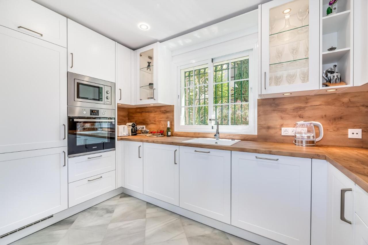 マルベーリャ Luxury Townhouse Golden Mileヴィラ エクステリア 写真